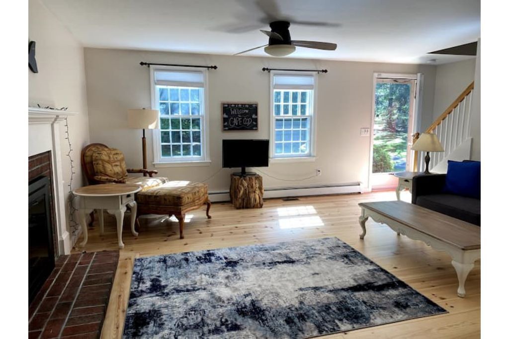 Photo of Livingroom in South Dennis