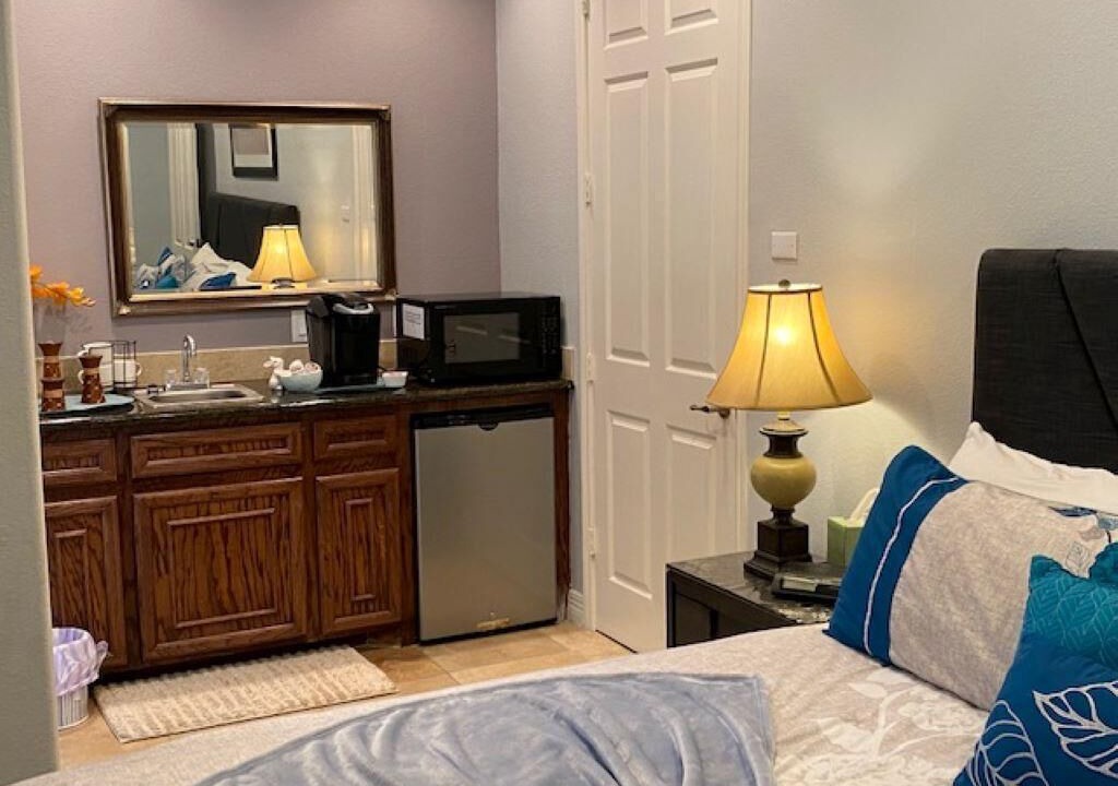 Photo of Bedroom in Seven Coves