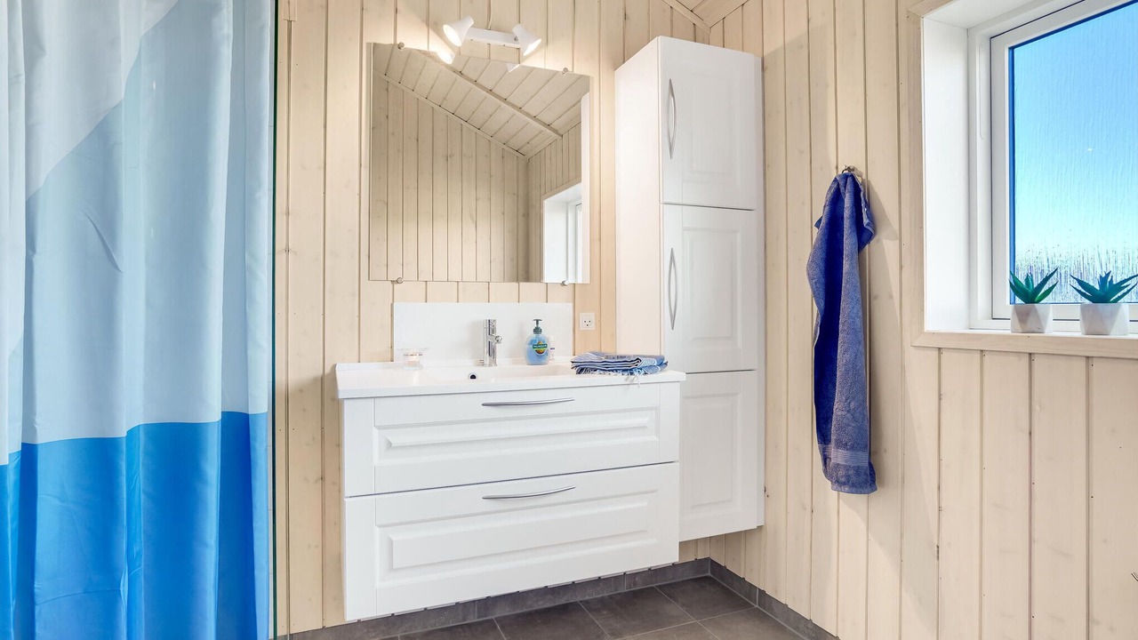 Photo of Bathroom in Skaven Strand