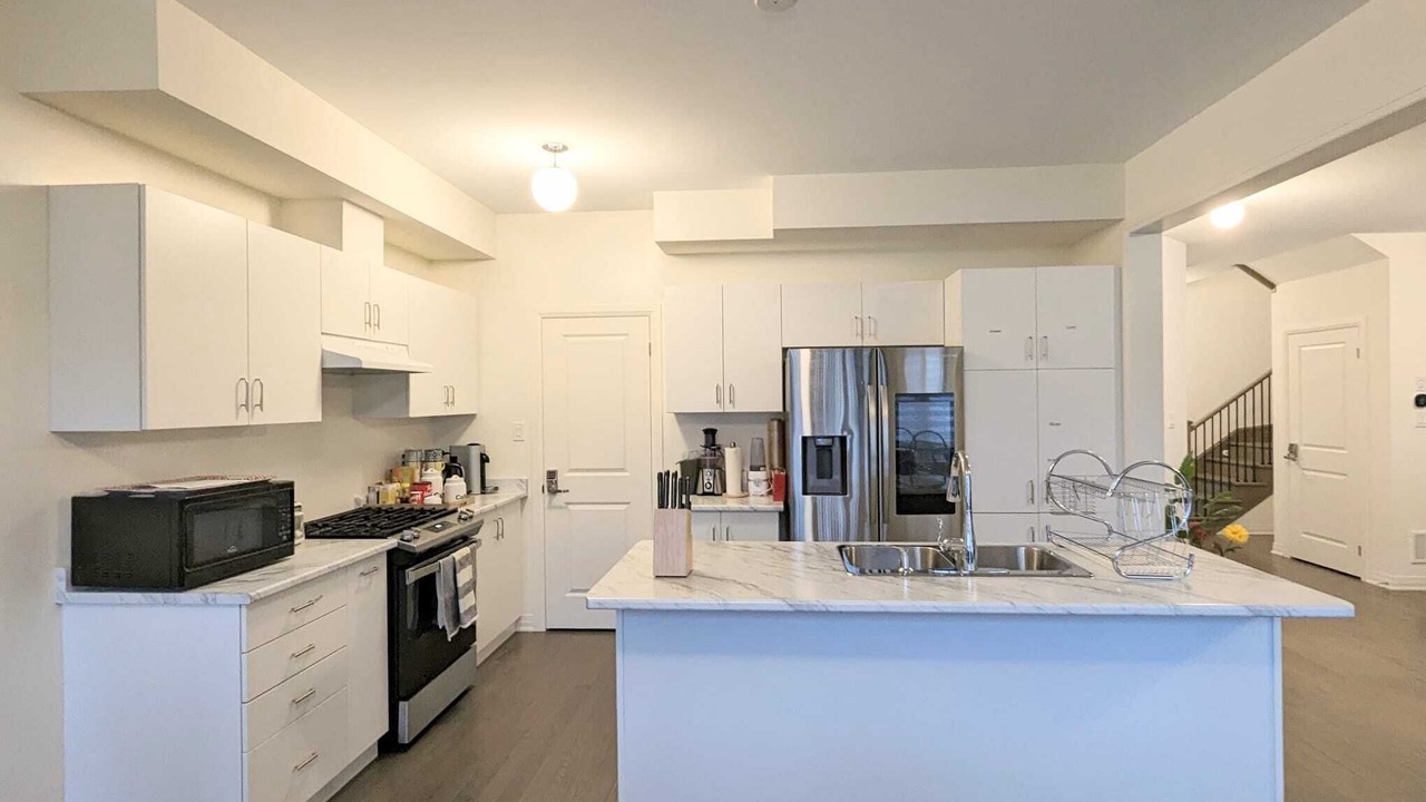 Photo of Kitchen in Bowmanville