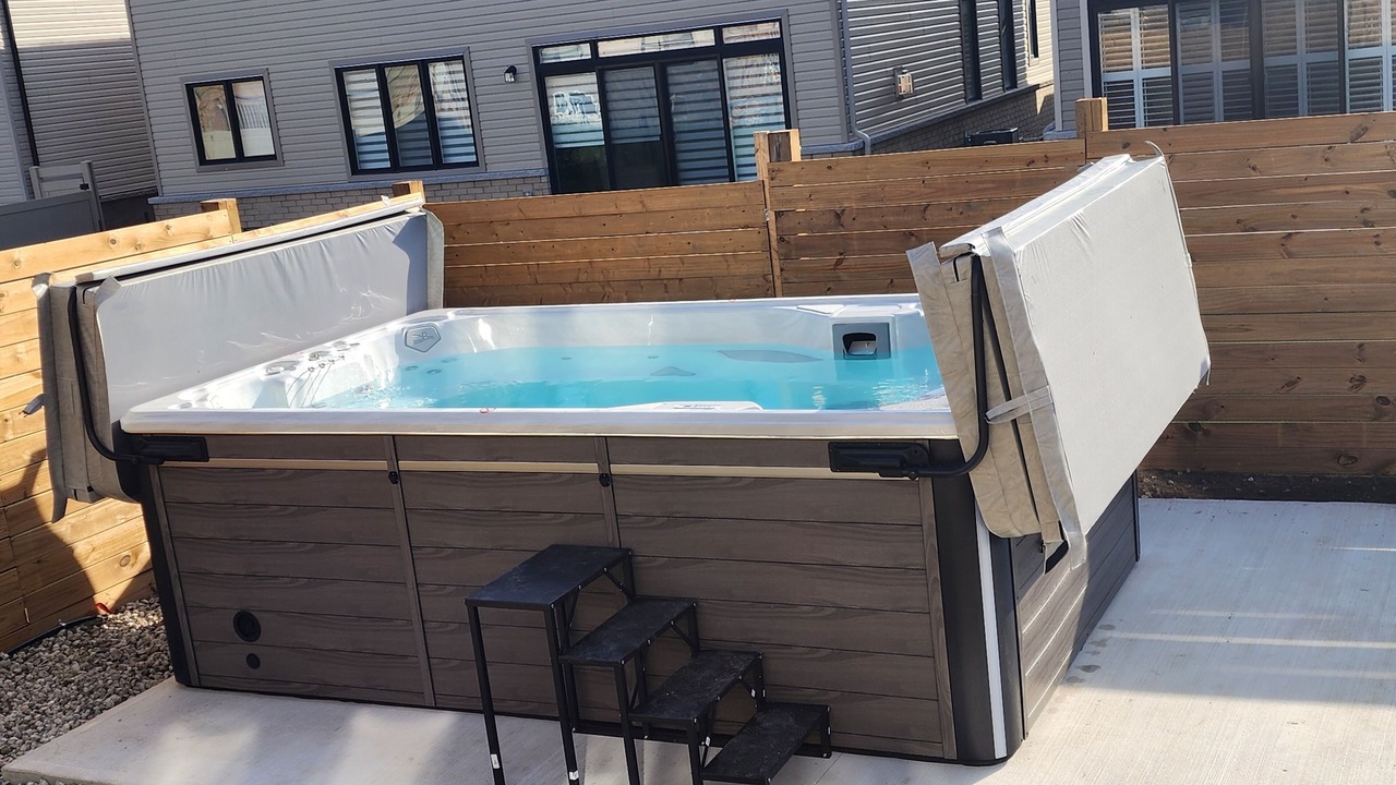 Photo of Outdoor in Bowmanville