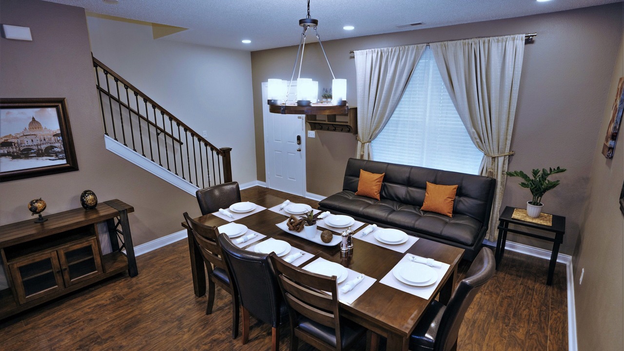 Photo of Livingroom in Bloomington