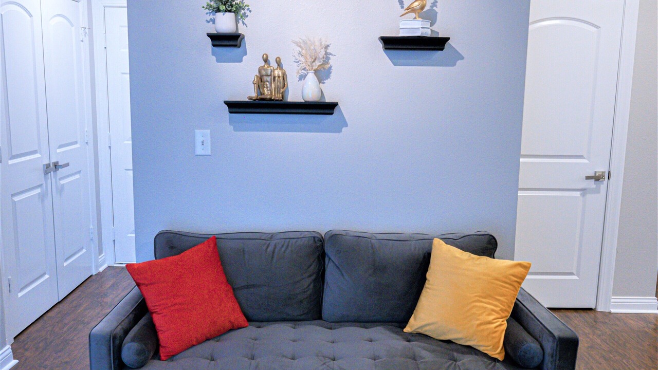 Photo of Livingroom in Bloomington