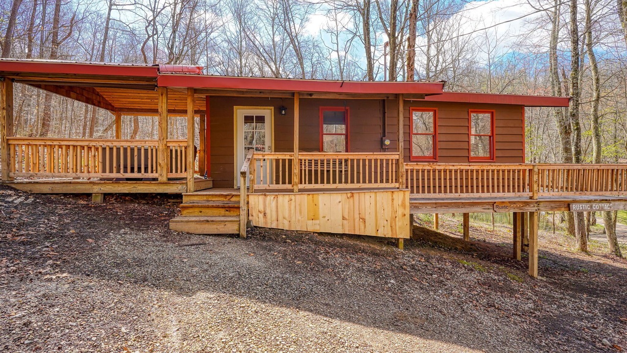 Photo of Outdoor in Laurelville