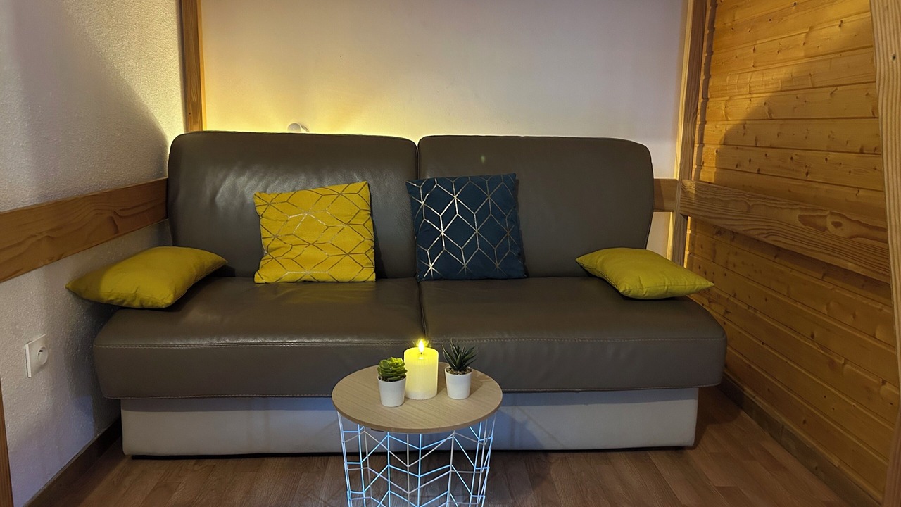 Photo of Others in Orelle