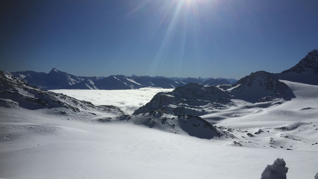 Photo of Others in Orelle