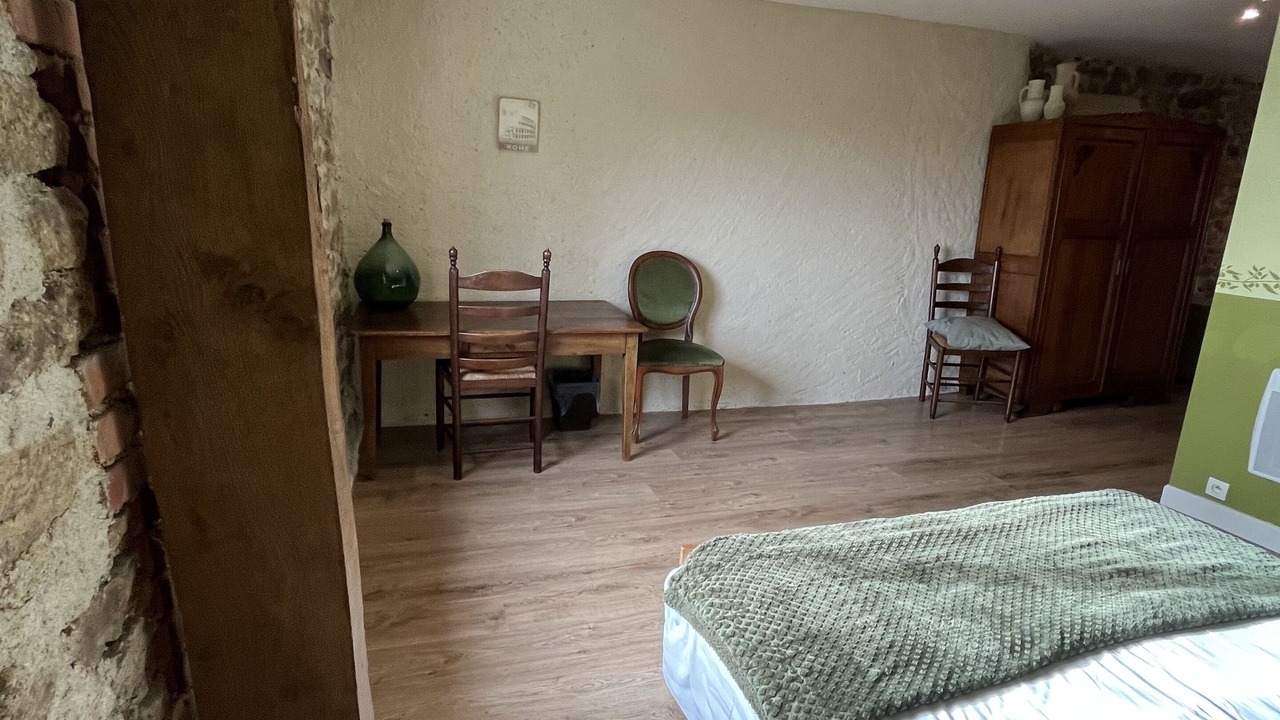 Photo of Bedroom in Espinasse