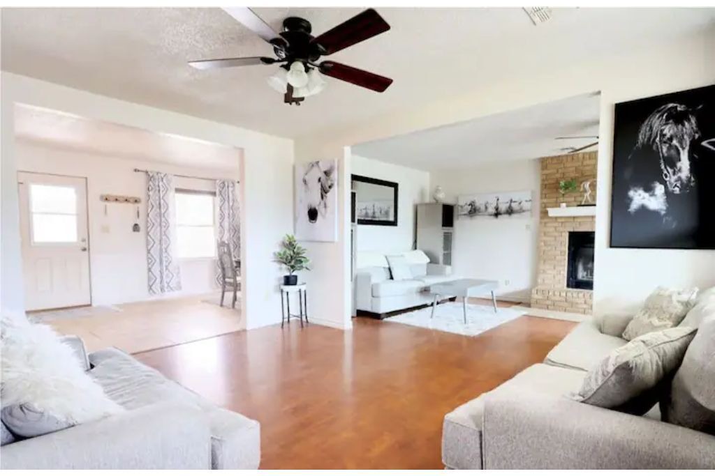 Photo of Livingroom in Copperas Cove