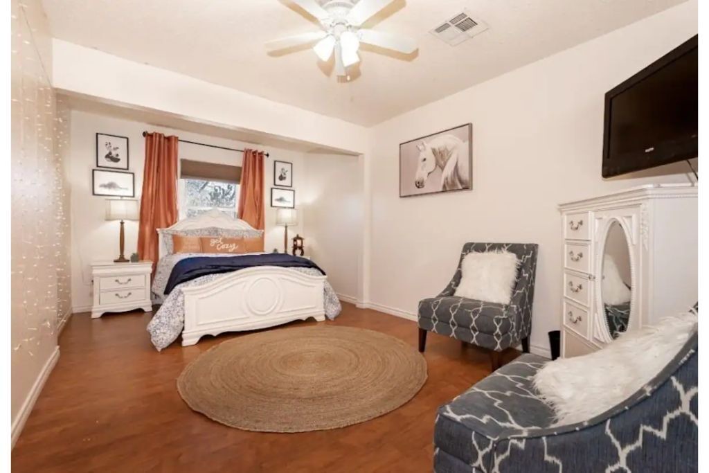 Photo of Bedroom in Copperas Cove