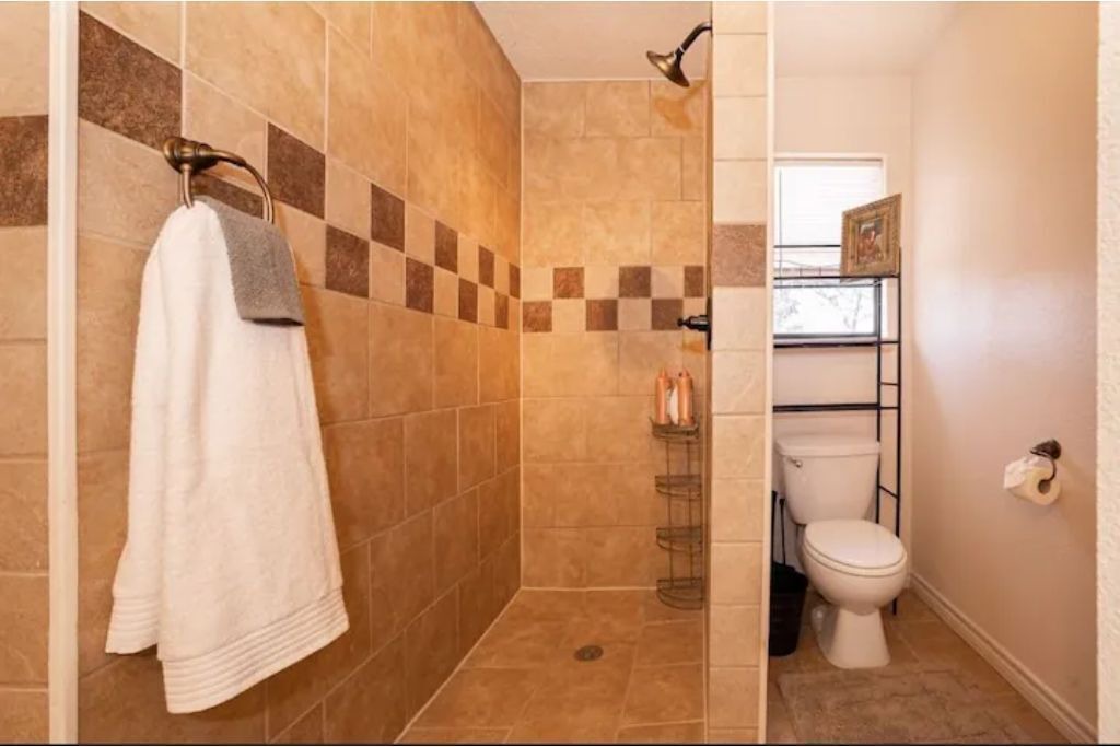 Photo of Bathroom in Copperas Cove