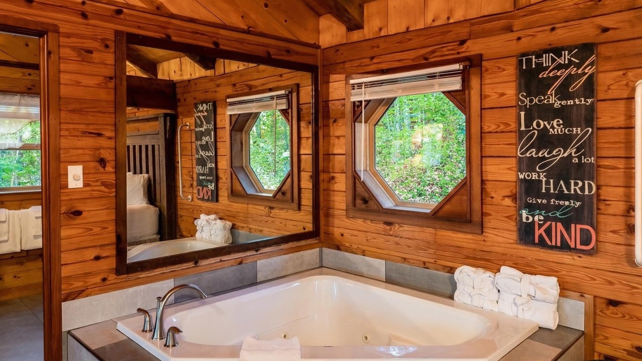Photo of Bathroom in Ponca