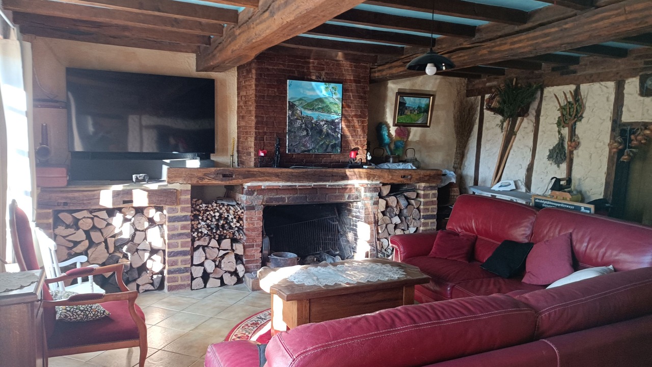 Photo of Livingroom in La Neuville-aux-Joutes