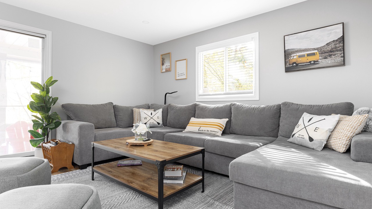 Photo of Livingroom in Huntsville