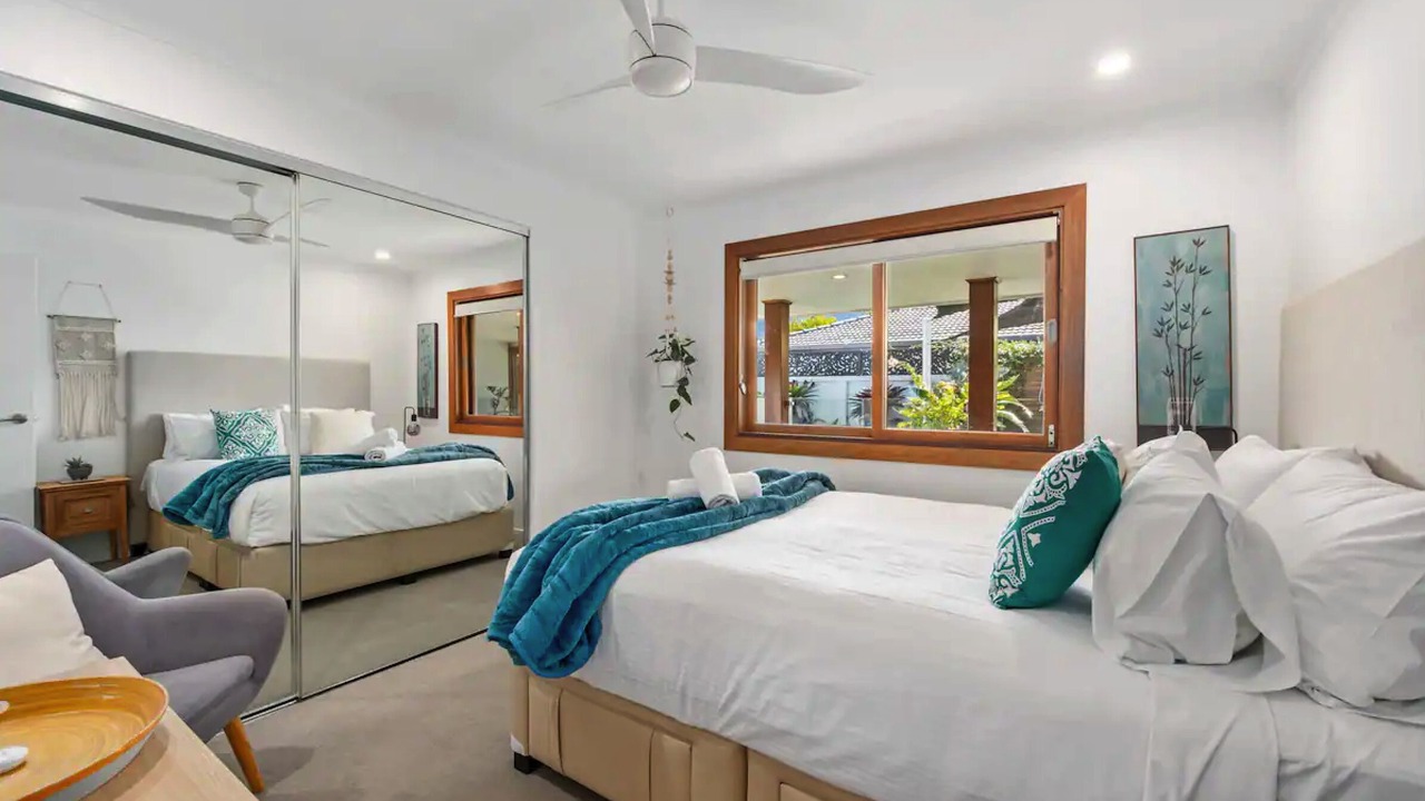 Photo of Bedroom in Broadbeach Waters