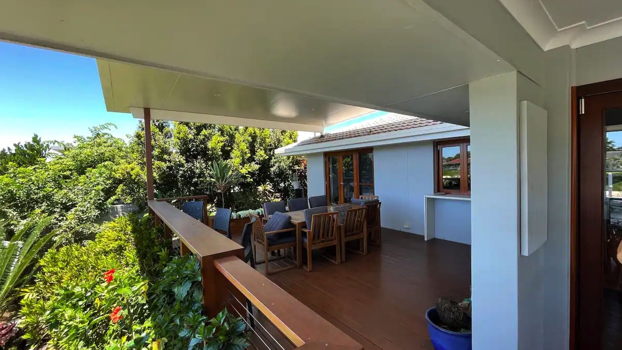 Photo of Outdoor in Broadbeach Waters