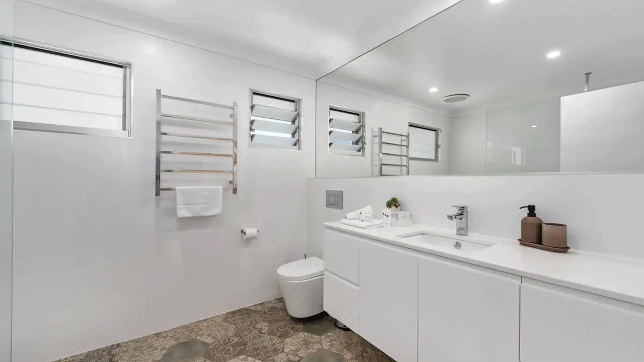 Photo of Bathroom in Broadbeach Waters