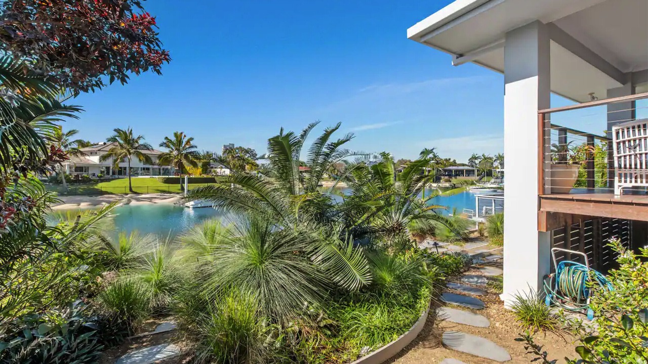 Photo of Outdoor in Broadbeach Waters
