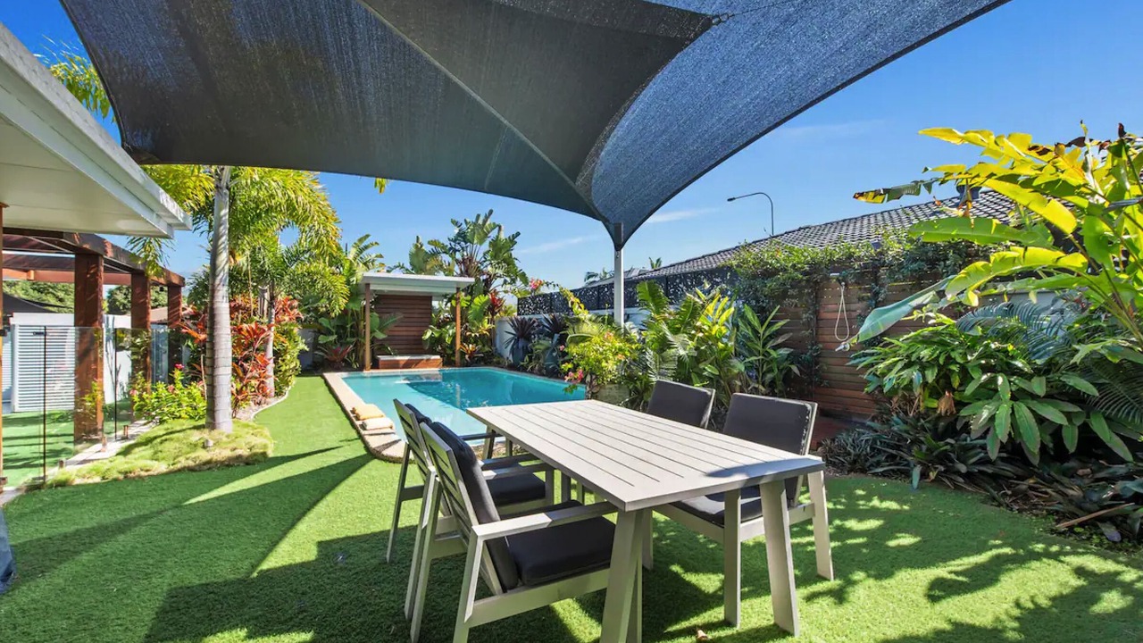 Photo of Outdoor in Broadbeach Waters