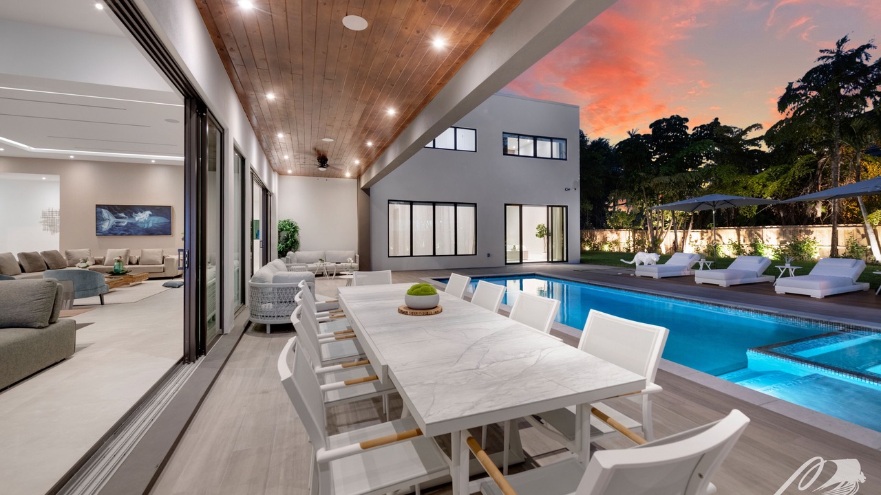 Photo of Outdoor in North Miami Beach