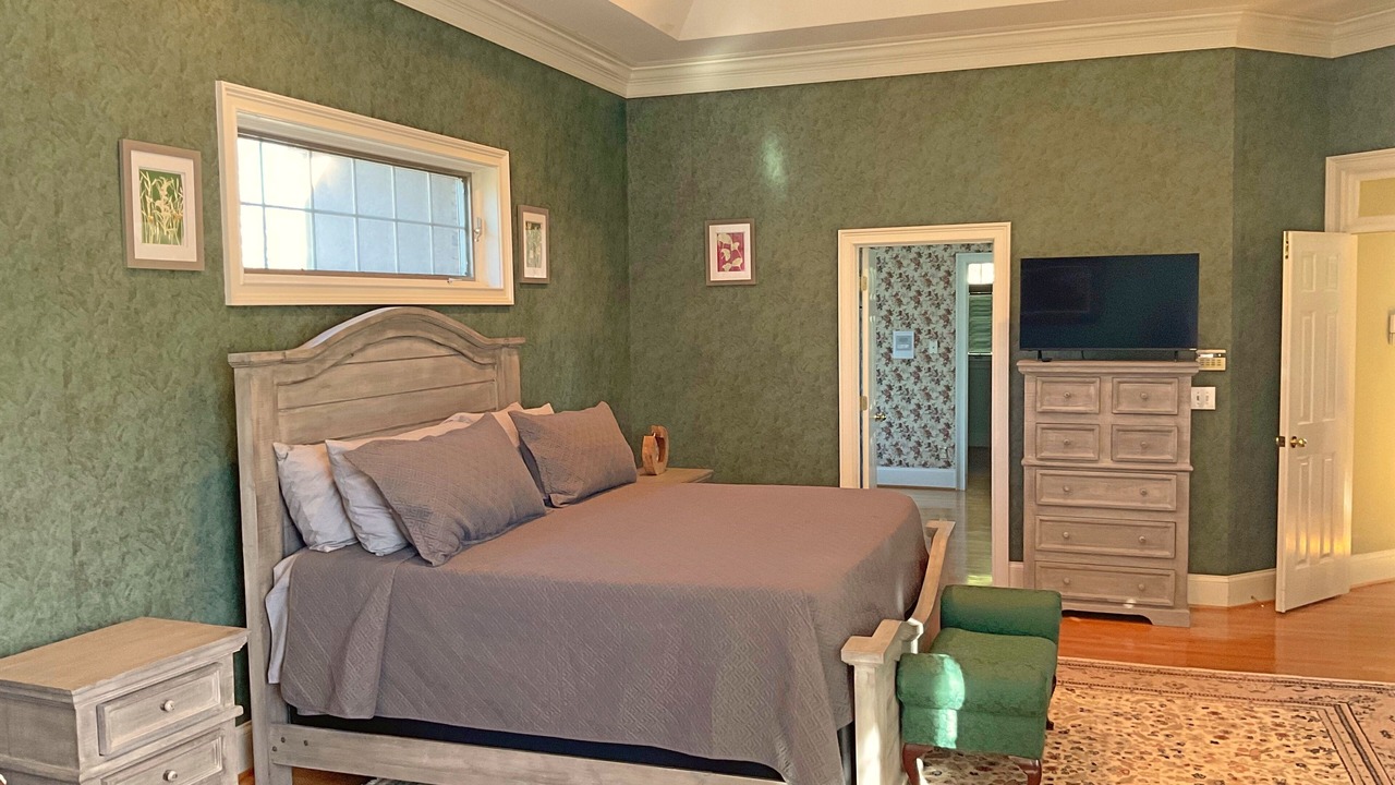 Photo of Bedroom in Oxford