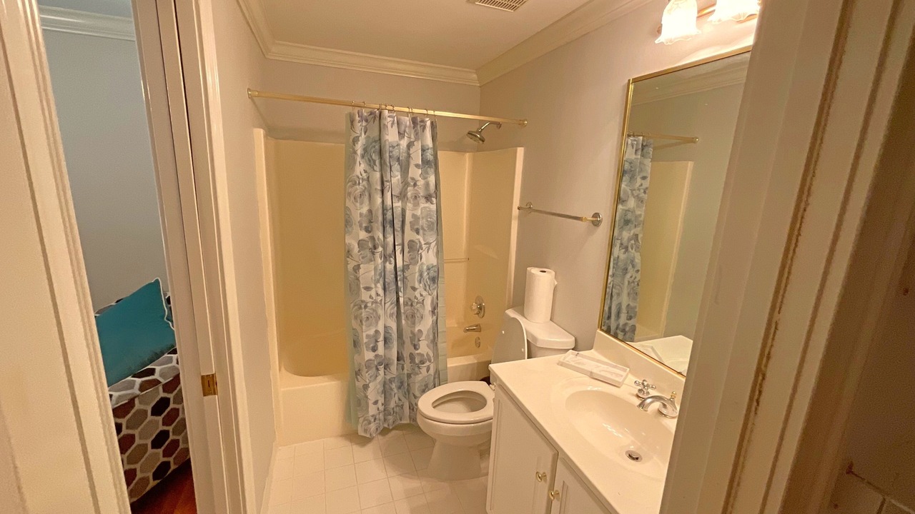 Photo of Bathroom in Oxford