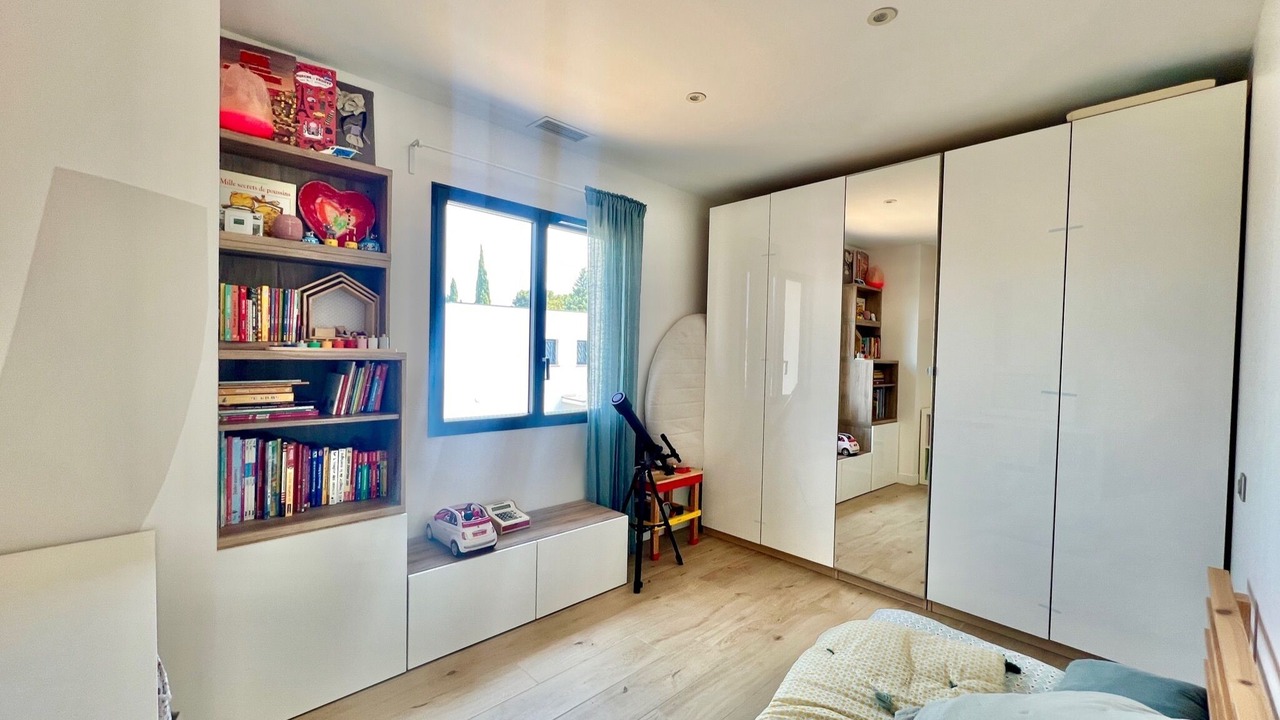 Photo of Bedroom in Saint-Jean-de-Vedas