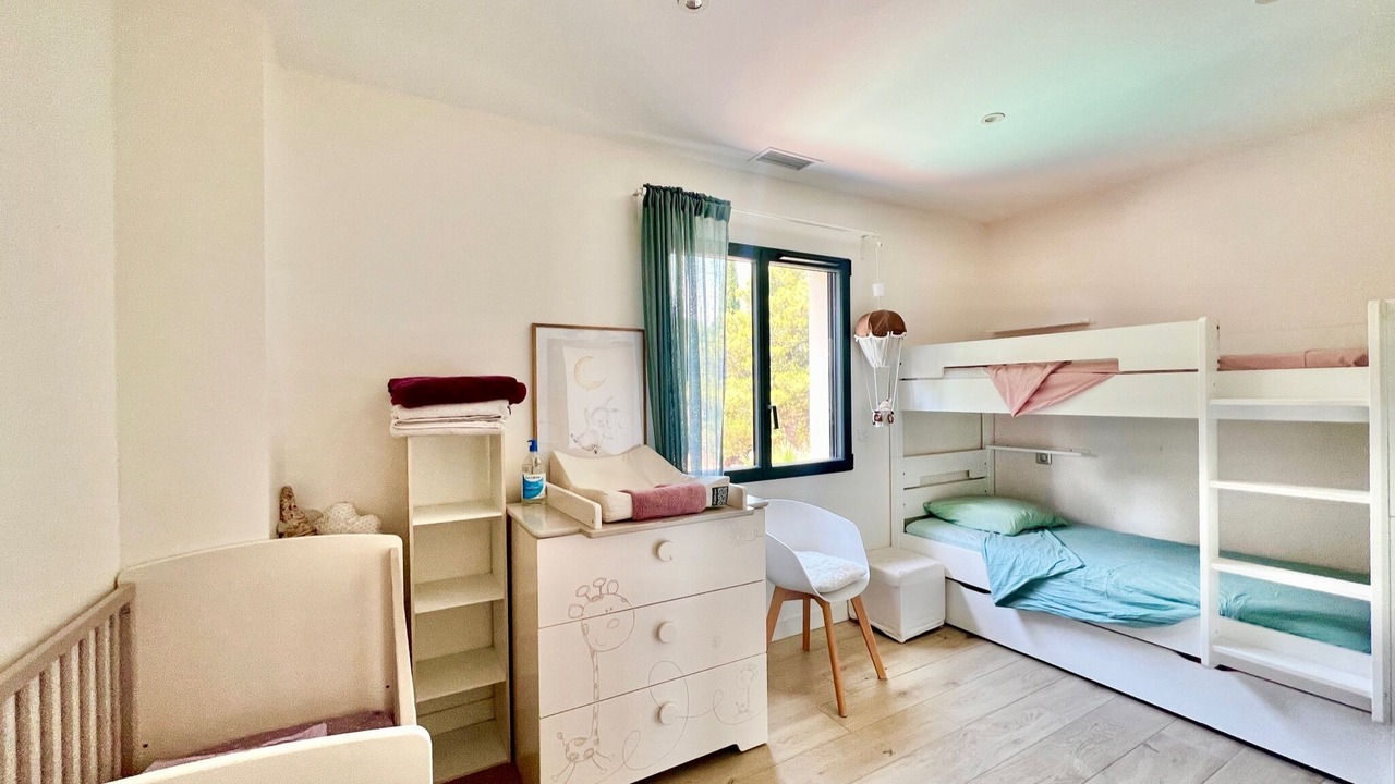 Photo of Bedroom in Saint-Jean-de-Vedas