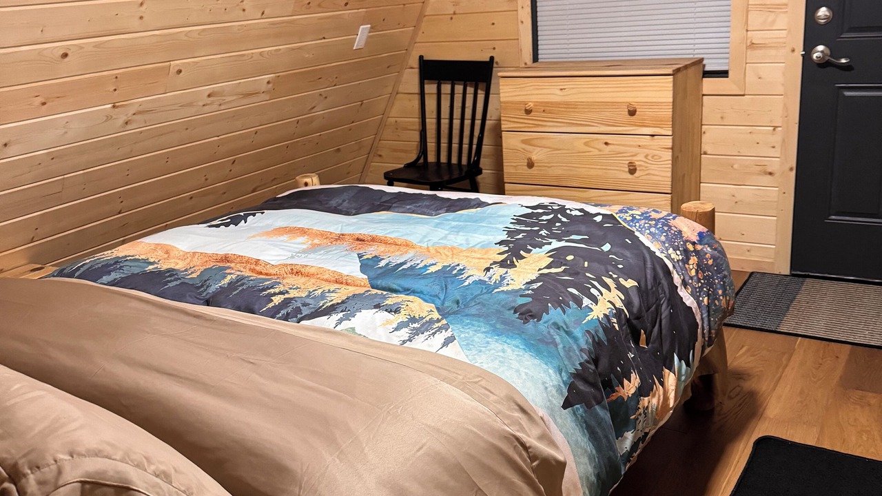 Photo of Bedroom in Woodland Park