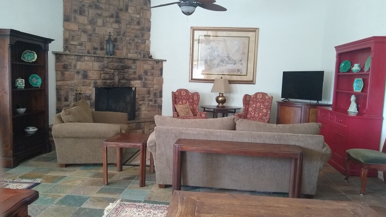 Photo of Livingroom in Mineola