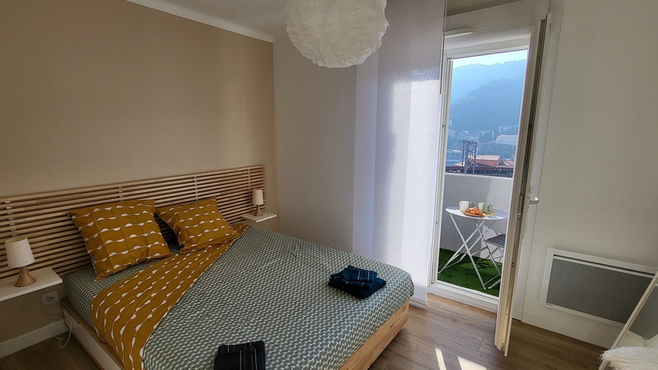 Photo of Bedroom in Cerbere