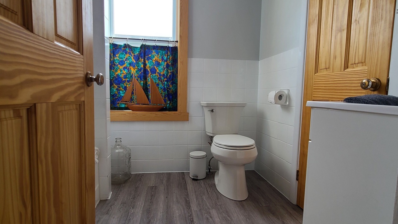 Photo of Bathroom in Rawdon