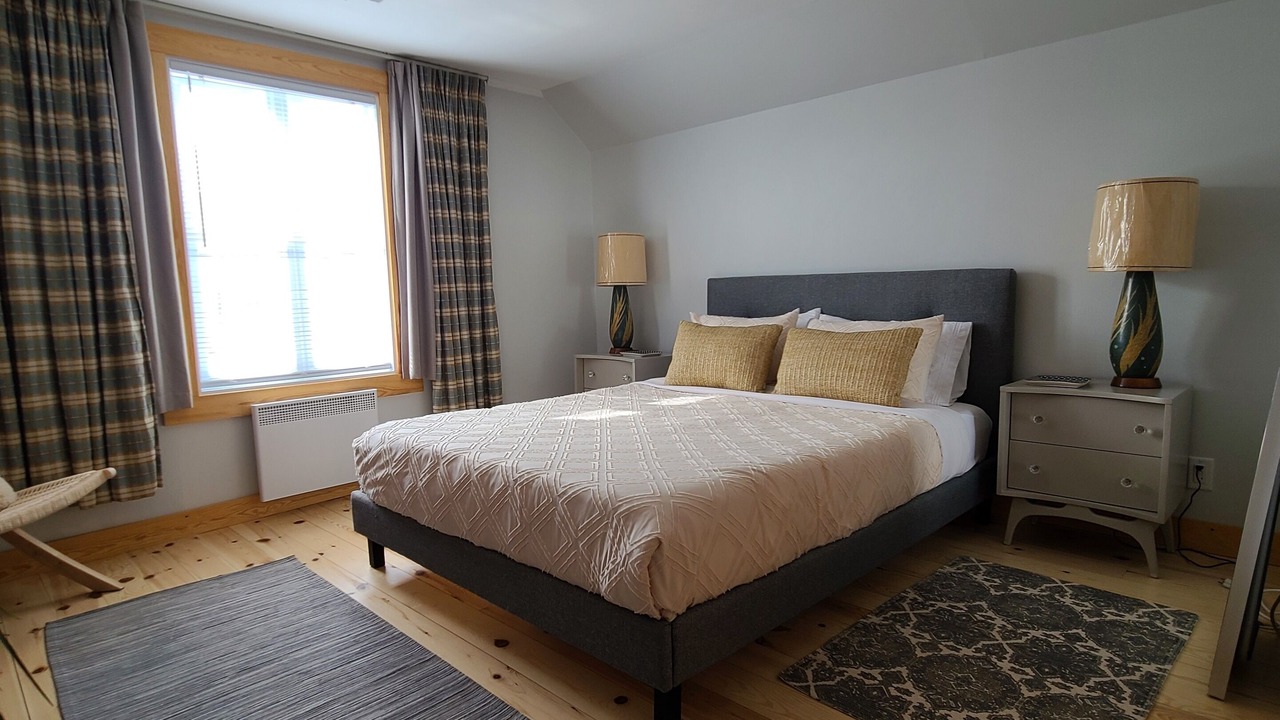 Photo of Bedroom in Rawdon