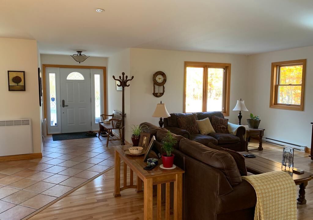 Photo of Livingroom in Lac-Superieur