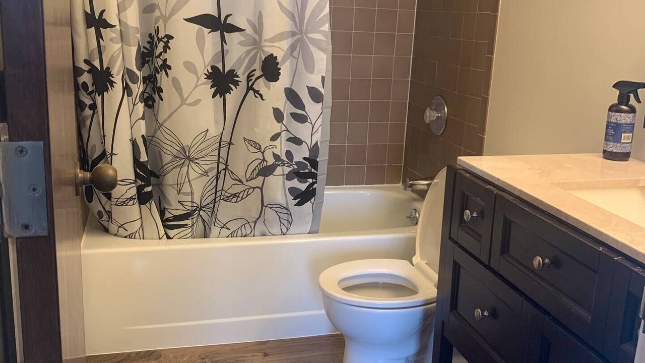 Photo of Bathroom in Grand Island