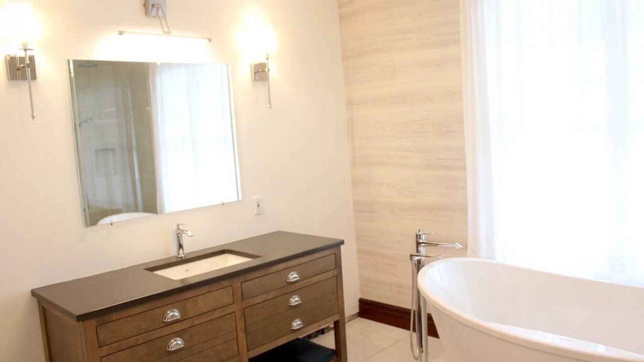 Photo of Bathroom in Saint-Andre-d'Argenteuil