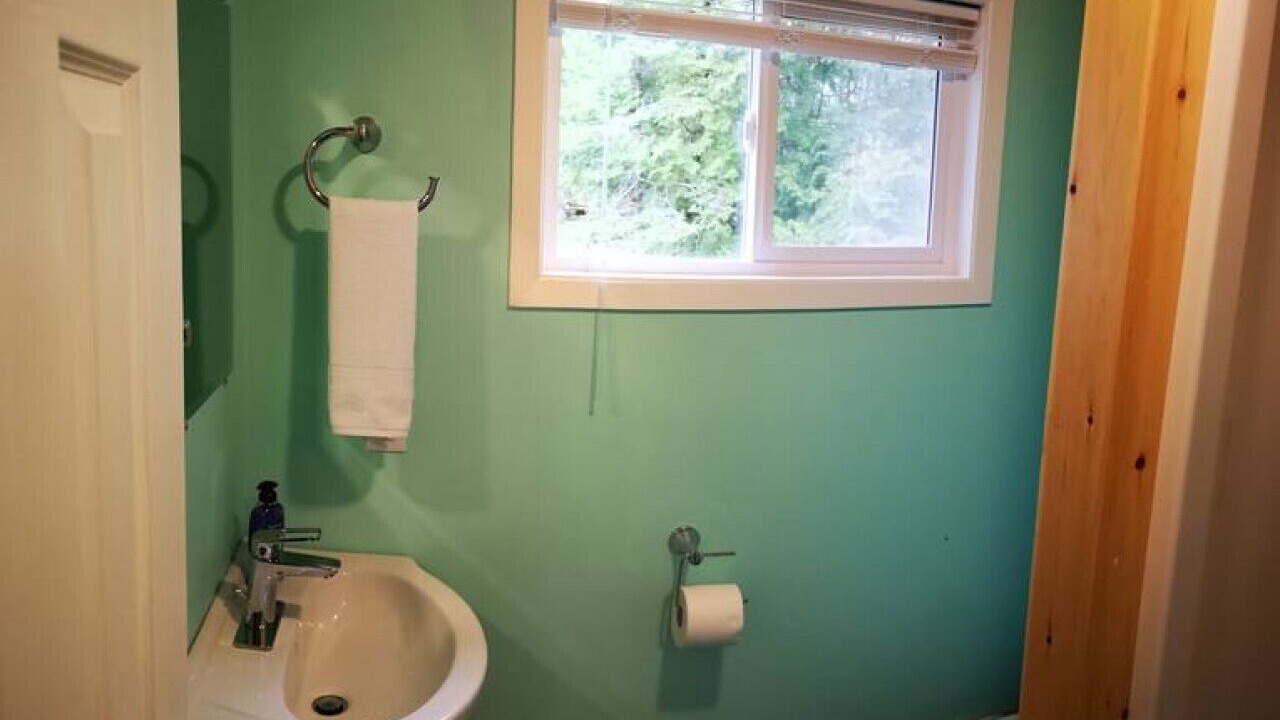 Photo of Bathroom in Port McNicoll