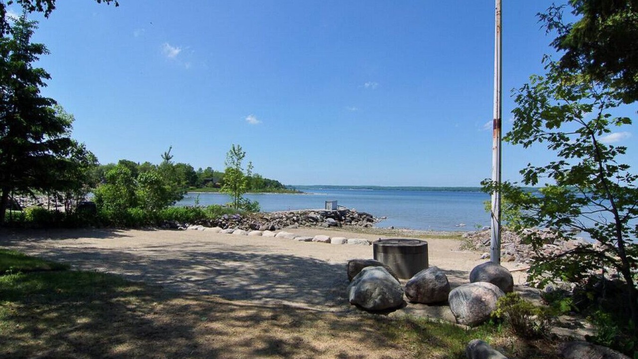 Photo of Others in Port McNicoll