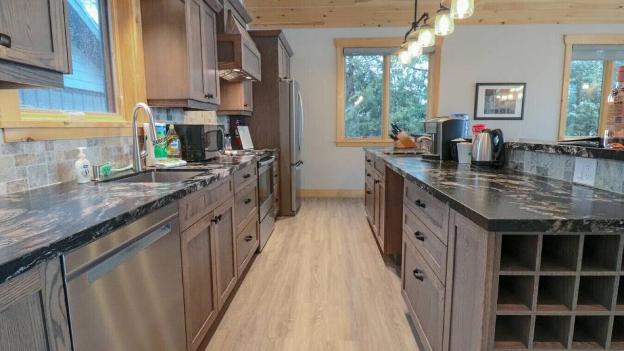 Photo of Kitchen in Port McNicoll