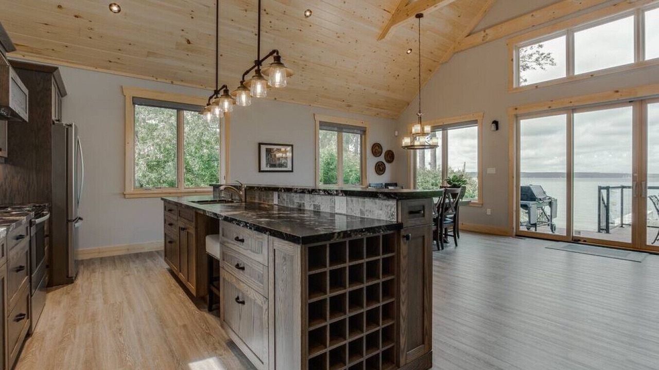 Photo of Kitchen in Port McNicoll