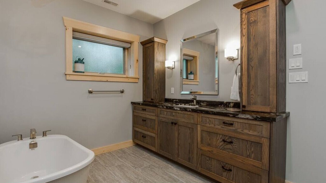 Photo of Bathroom in Port McNicoll