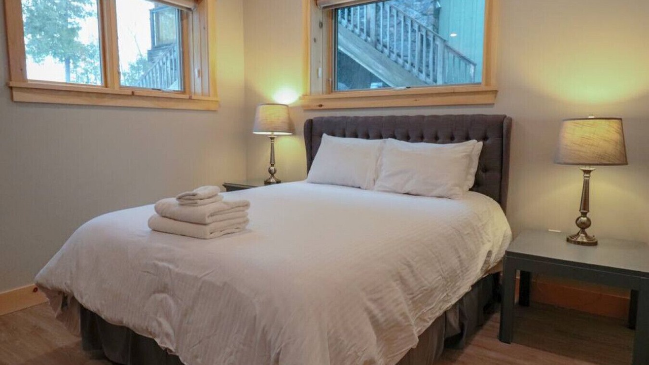 Photo of Bedroom in Port McNicoll