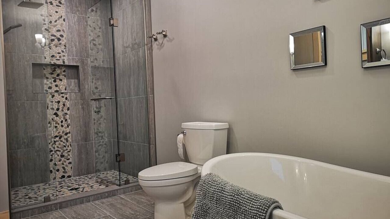 Photo of Bathroom in Port McNicoll