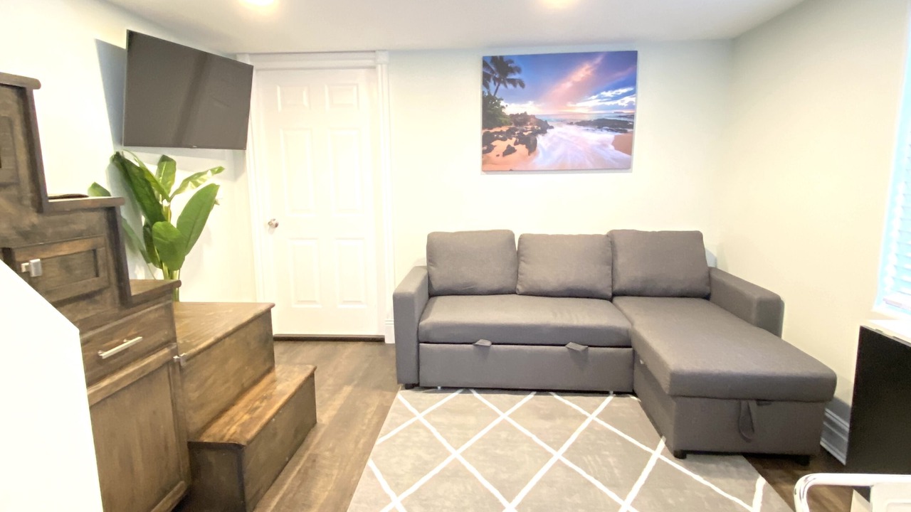 Photo of Livingroom in West Salem