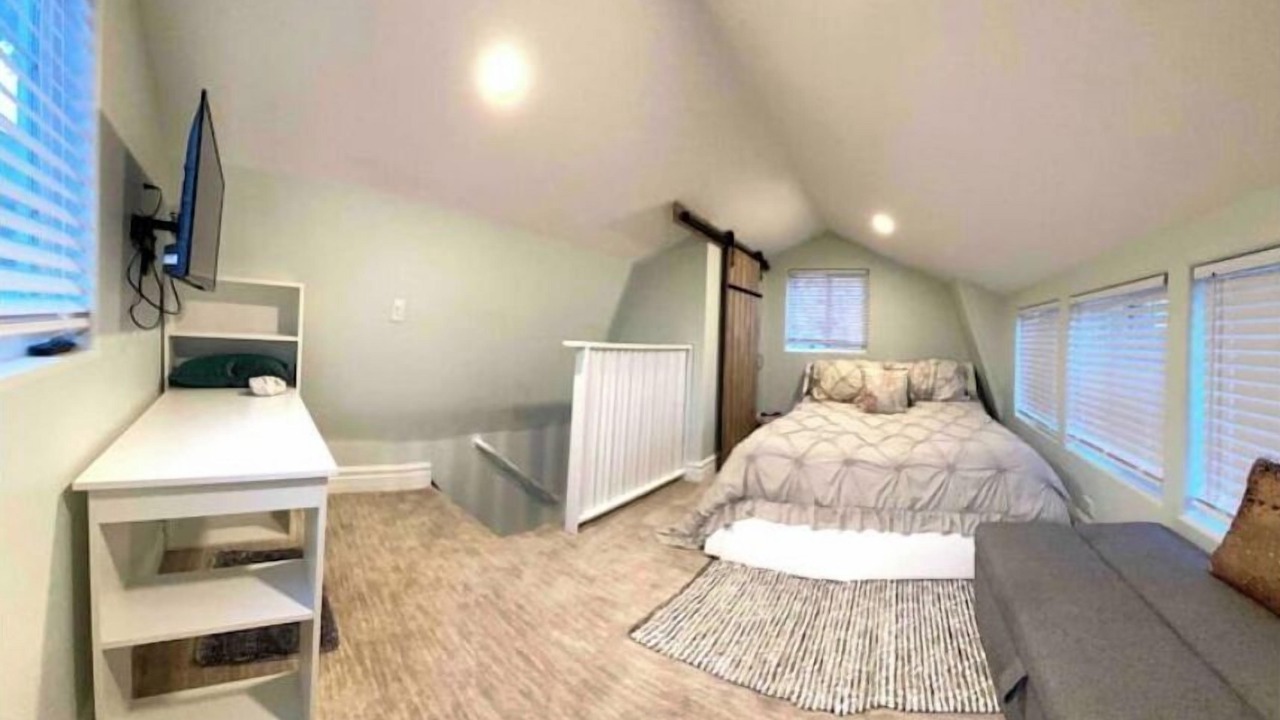 Photo of Bedroom in West Salem