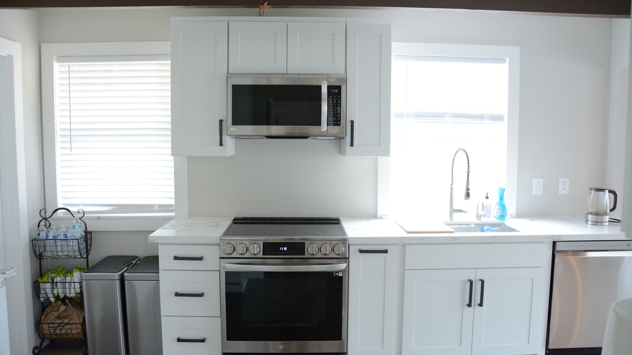 Photo of Kitchen in Gold Bar