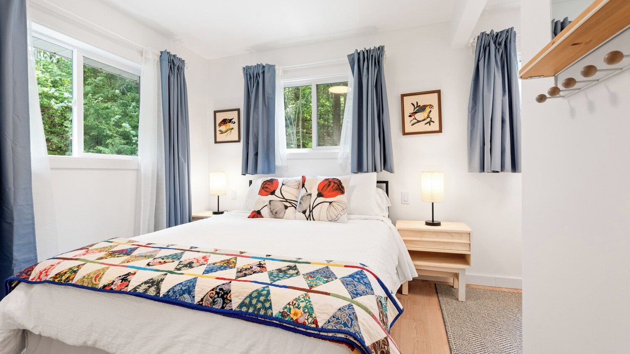 Photo of Bedroom in Glastonbury