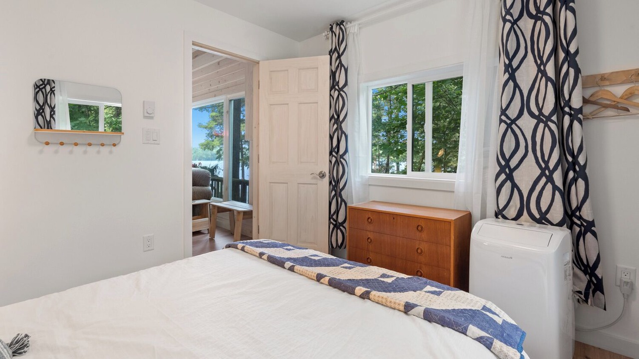 Photo of Bedroom in Glastonbury