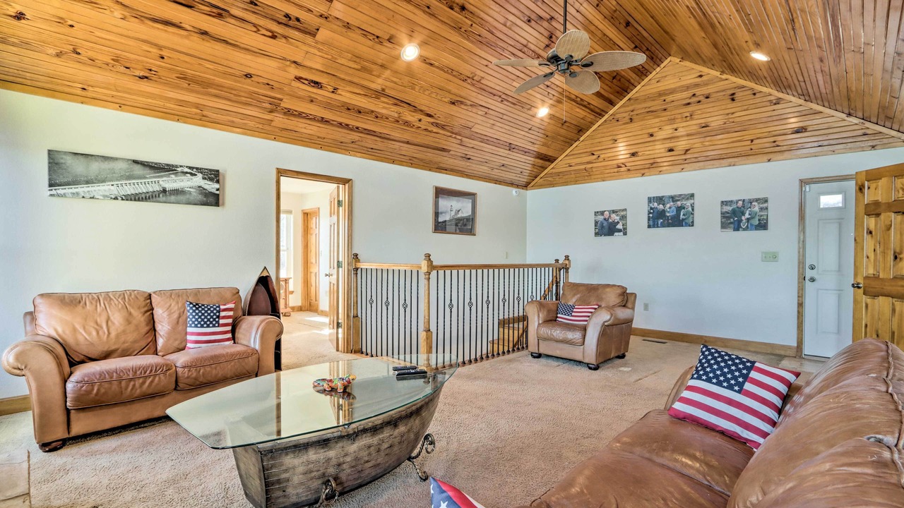 Photo of Livingroom in Climax Springs