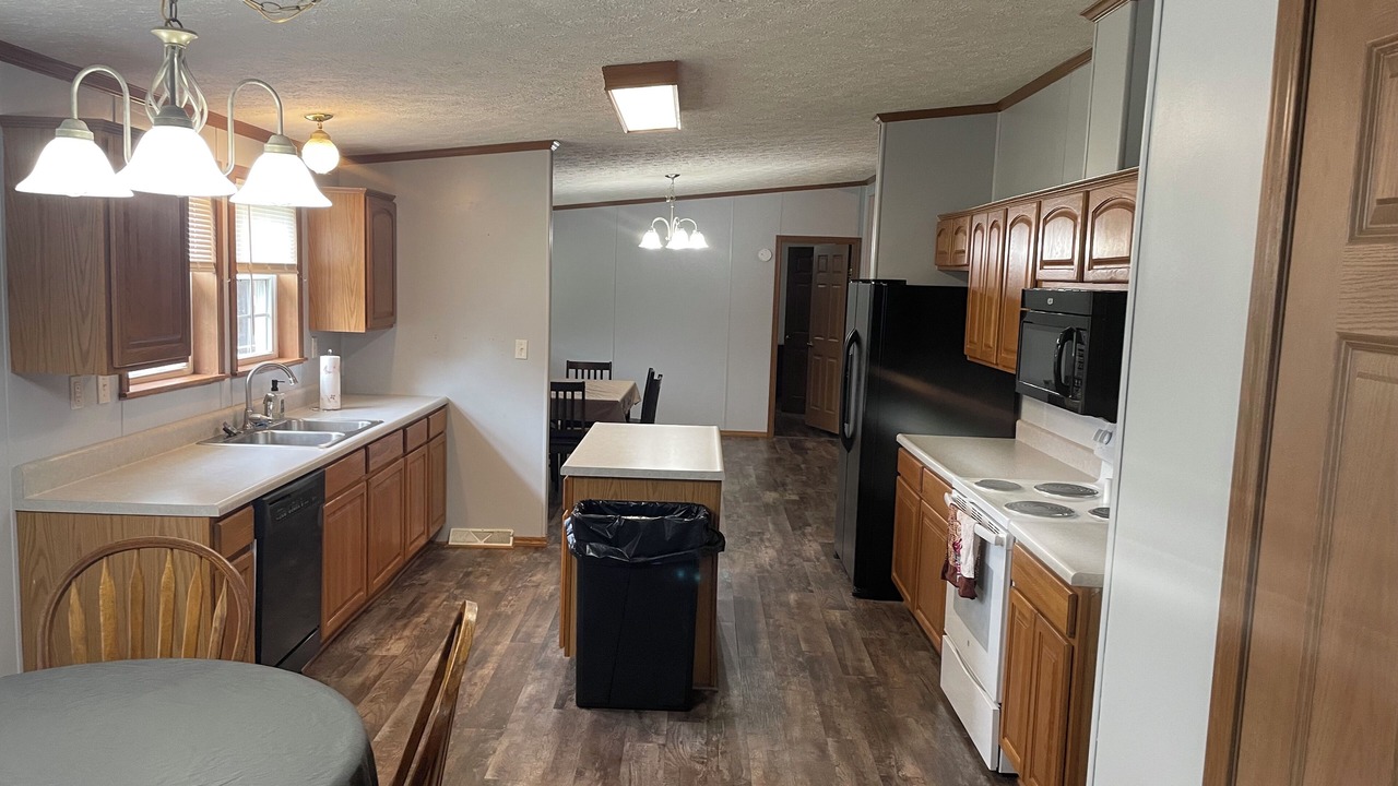 Photo of Kitchen in Redford