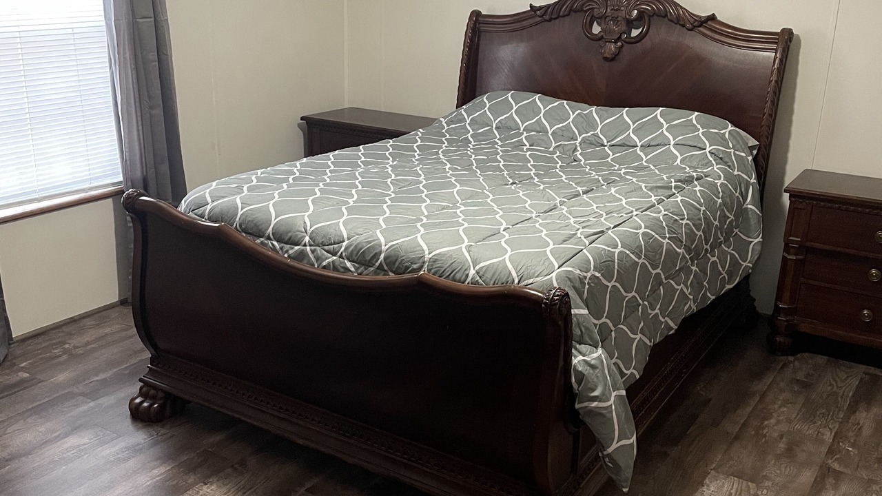 Photo of Bedroom in Redford